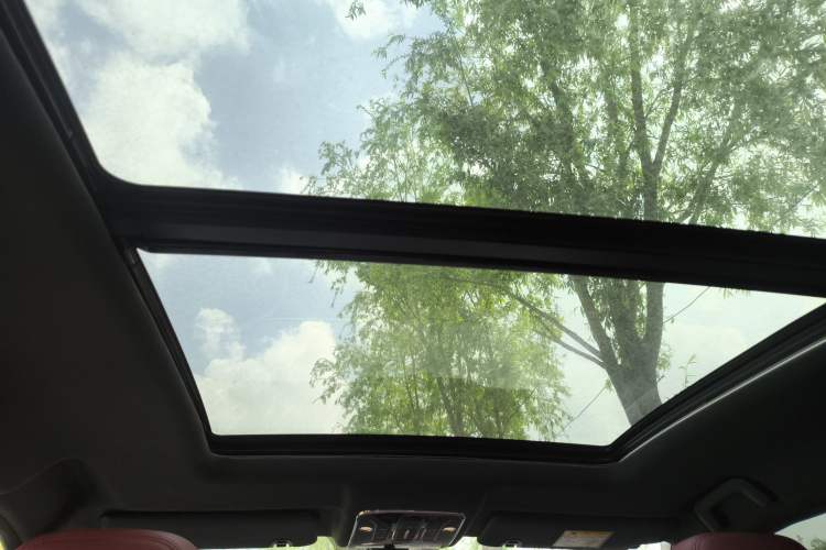 Used JETOUR X70 PLUS 2023 1.5T DCT Brave PLUS 5-Seater Headliner