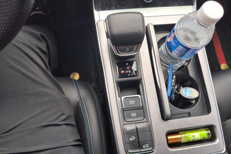 Used Roewe RX5 2020 PLUS 300TGI Automatic Ali National Trend Flagship Edition