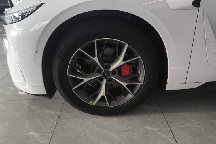 Used EXEED Star Era ES 2025 Pure Electric Pro High-Speed Driving Assistance Left Front Wheel Hub