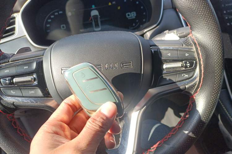 Used Roewe i6 MAX 2020 300TGI Automatic "Swell Cool Smart Drive" Edition