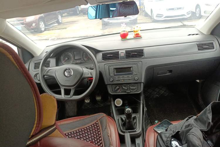 Used Volkswagen Santana 2016 1.4L Manual Fashion Edition