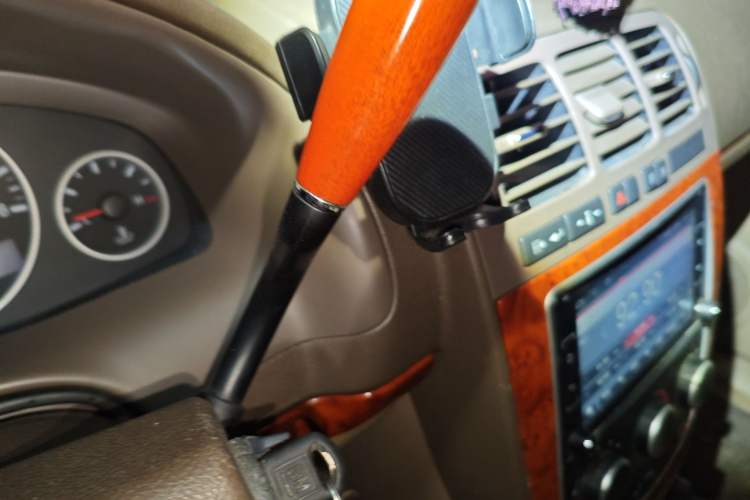 Used Buick GL8 2011 2.4L LT Executive Edition