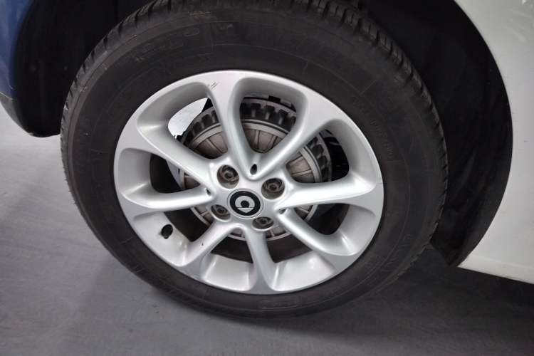 Used smart forfour 2016 1.0L 52 kW Dynamic Edition