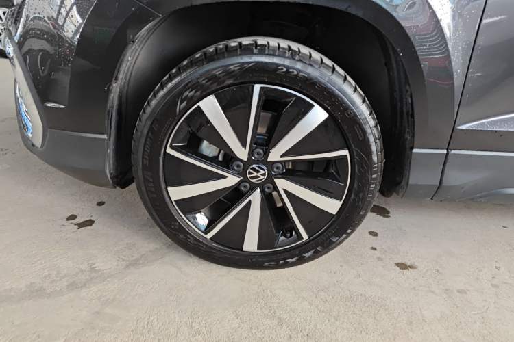 Used Volkswagen Tharu 2023 300TSI Two-Wheel-Drive Moonlight Edition Left Front Wheel Hub