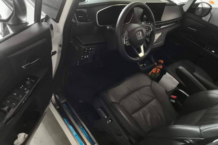 Used Honda Elysion 2022 2.0L eHEV Luxury Edition
