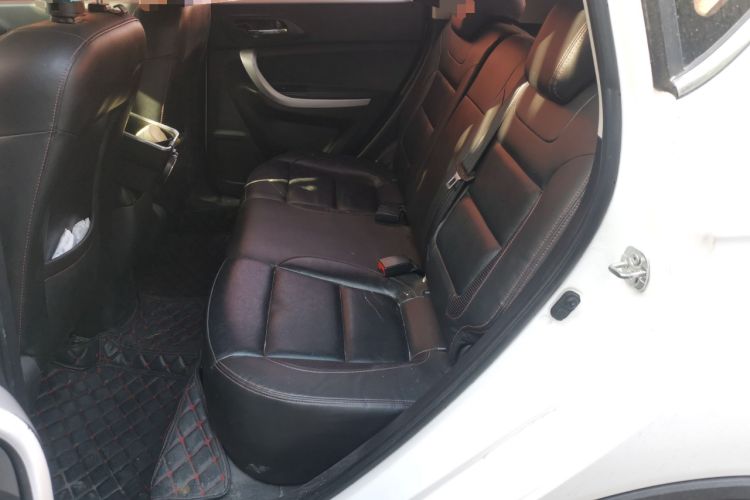 Used Changan CS35 2015 1.6L Automatic Luxury Model China IV Standard