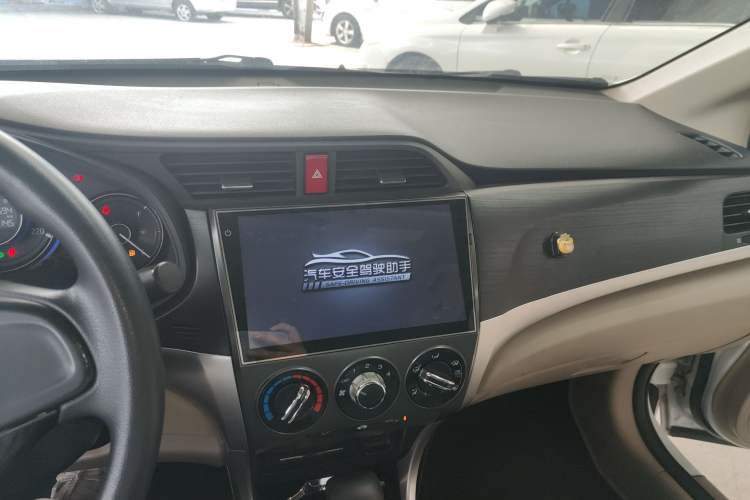 Used Honda Crider 2016 1.8L CVT Comfort Version
