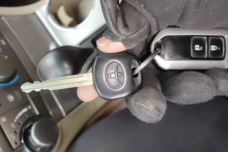 Used Toyota Highlander 2012 2.7L 2WD 5-Seater Elite Edition