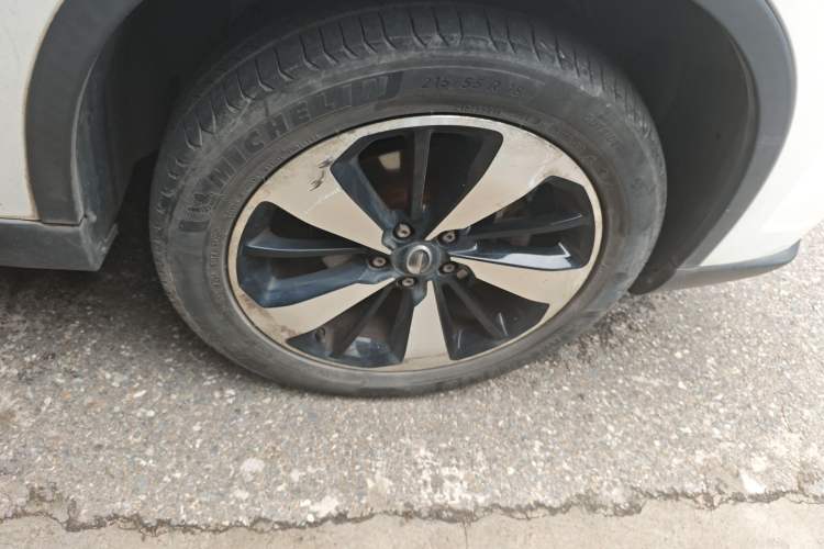 Used GAC Trumpchi GS4 2018 235T Automatic Two-Wheel Drive Luxury Smart Connectivity Millionth Anniversary Edition
