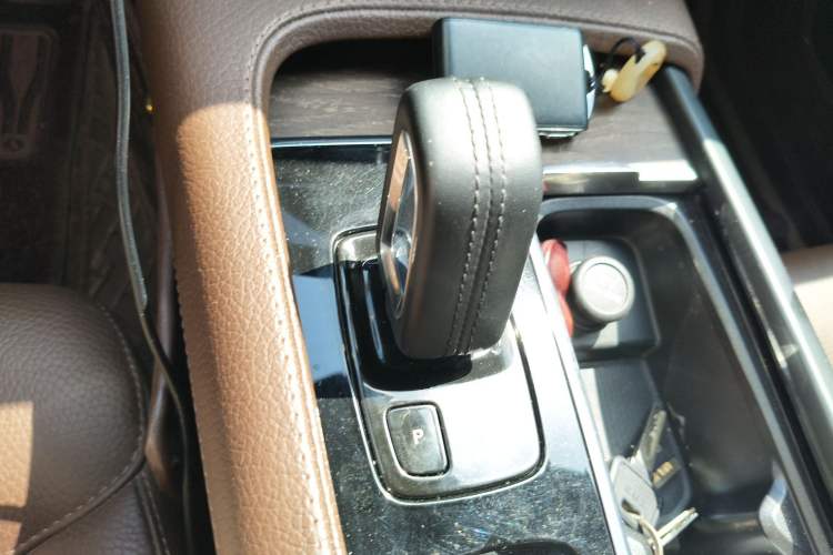 Used Volvo V90 2021 Cross Country B5 AWD Smart Range Edition