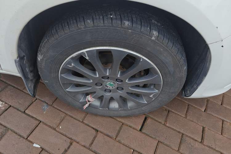 Used Skoda Fabia 2012 1.6L Automatic Sport Edition
