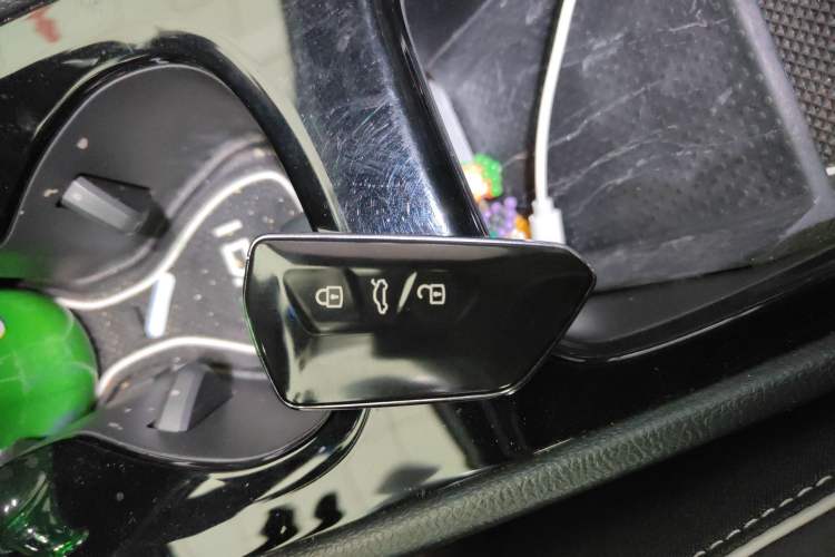 Used Volkswagen ID.3 2024 Outstanding Edition Vehicle Key