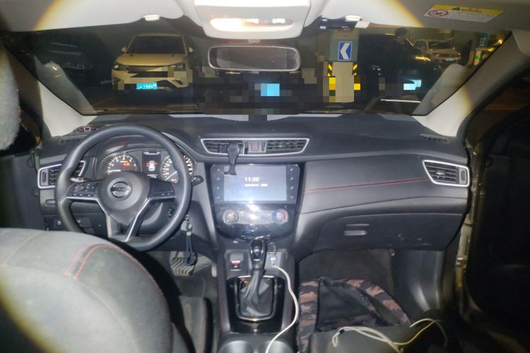 Used Nissan Qashqai 2019 2.0L CVT Smart Enjoyment Version Center Console