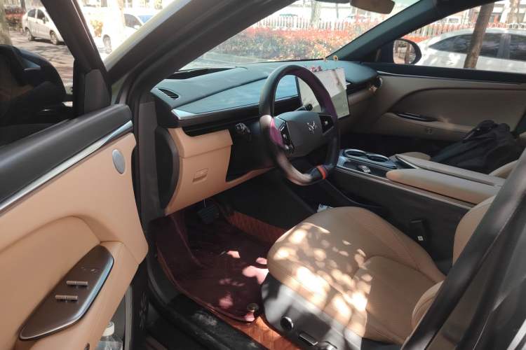 Used ARCFOX Alpha T5 2025 520 MAX Driver Seat