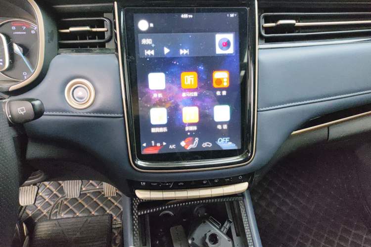 Used Oshan COS1 2020 1.5T Manual Fashionable Smart Connectivity 7-Seater