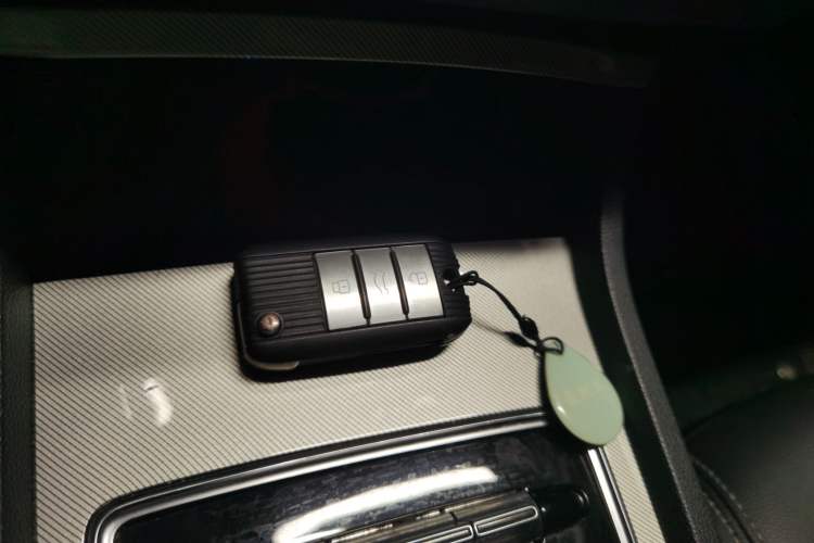 Used Roewe i6 New Energy 2017 45T Hybrid Connect & Smart Enjoyment Edition Vehicle Key