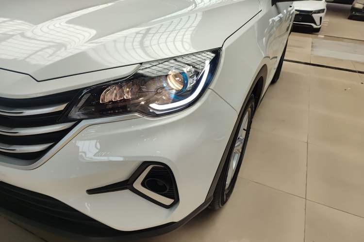 Used JETOUR X70M 2021 1.5T DCT Luxury Partner Model 5 Seats