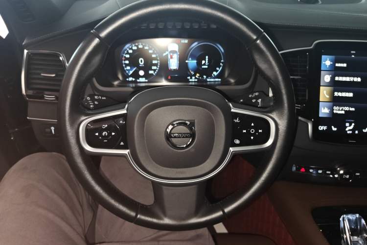 Used Volvo XC90 New Energy 2022 E-Drive Hybrid T8 Luxury Flagship 7-Seater
