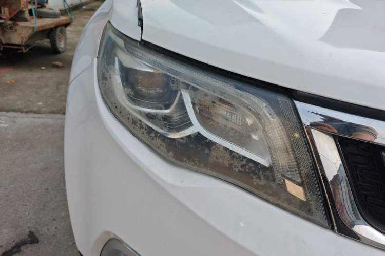 Used Geely Auto Emgrand X7 Sport 2016 1.8TD Automatic Smart Model Right Front Headlight