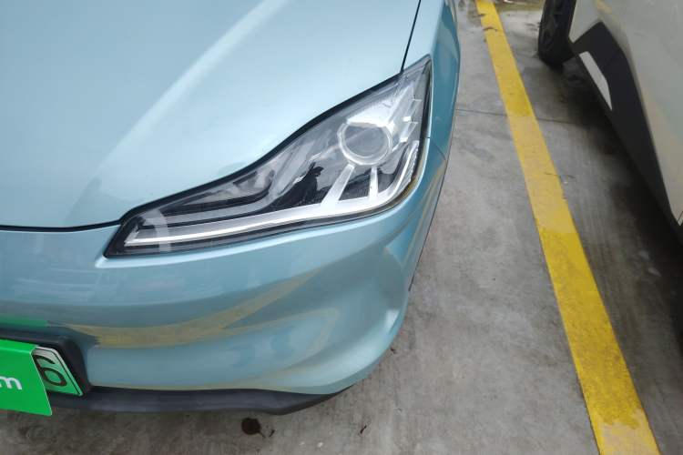 Used NETA V 2022 Long-Range Industry Custom Edition Left Front Headlight