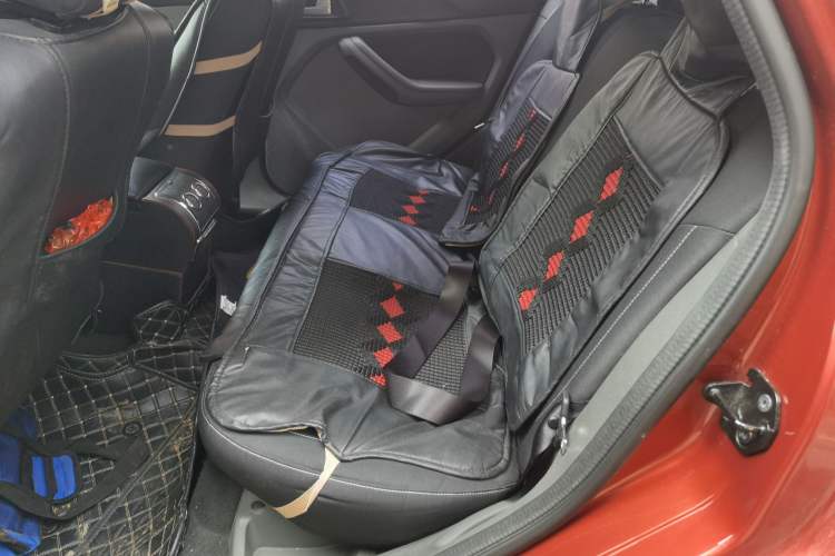 Used Ford Focus 2013 Hatchback Classic 1.8L Automatic Base Model