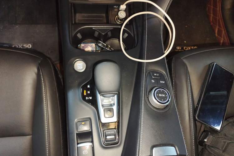 Used Infiniti QX50 2020 Revised Version 2.0T Two-Wheel Drive Fashion Edition Gear Lever
