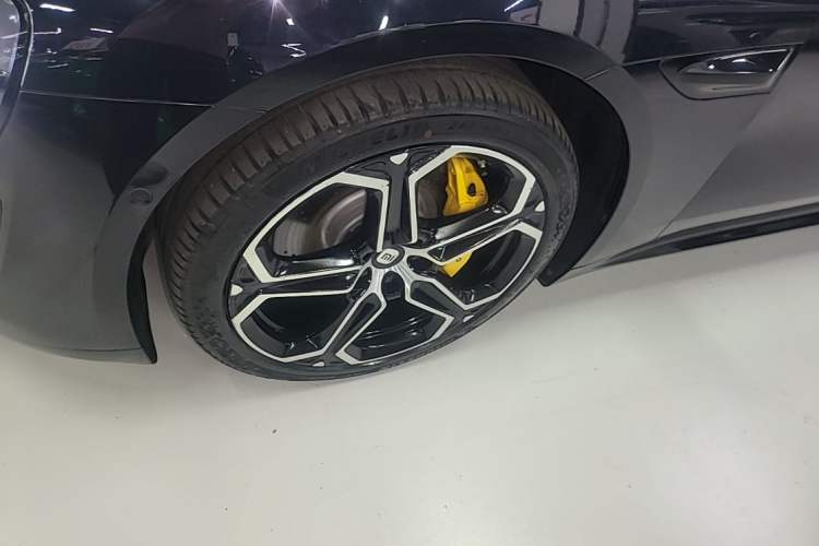 Used Xiaomi Auto SU7 2024 Rear-Drive Ultra-Long Range Advanced Pro-Level Intelligent Driving Version