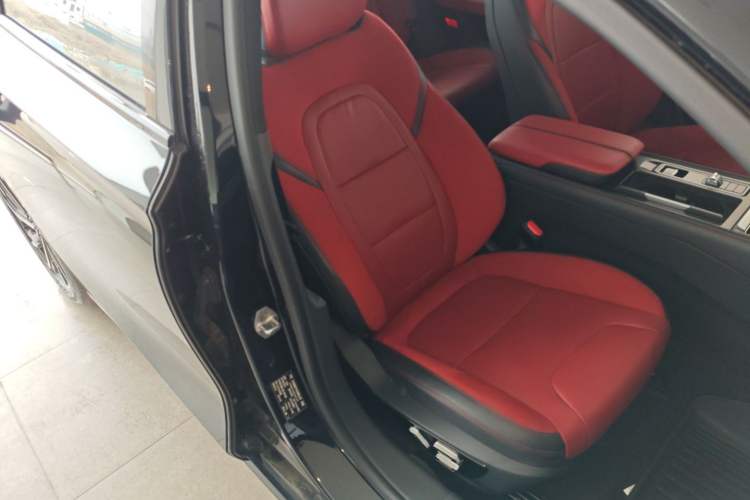 Used Lincoln Z 2025 2.0T Knight Special Edition