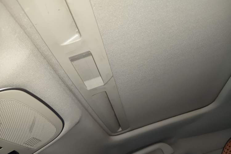 Used Haval H2 2016 Red-Label 1.5T Manual Two-Wheel Drive Luxury Model