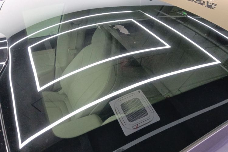 Used Hima Luxeed R7 2025 Extended-Range 331km Ultra Roof