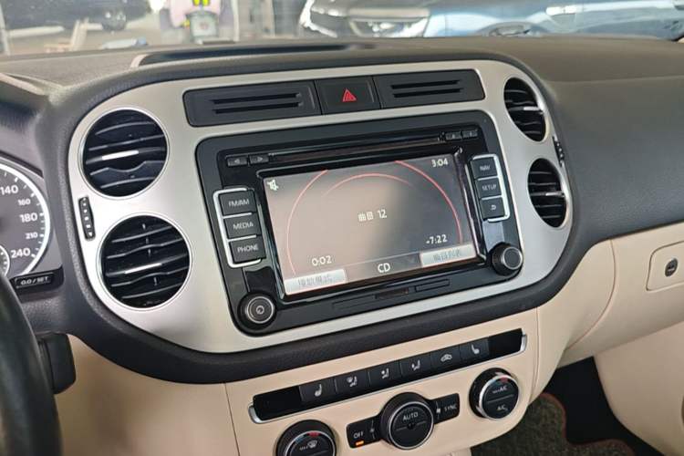 Used Volkswagen Tiguan 2015 1.8TSI Automatic Two-Wheel Drive Luxury Model