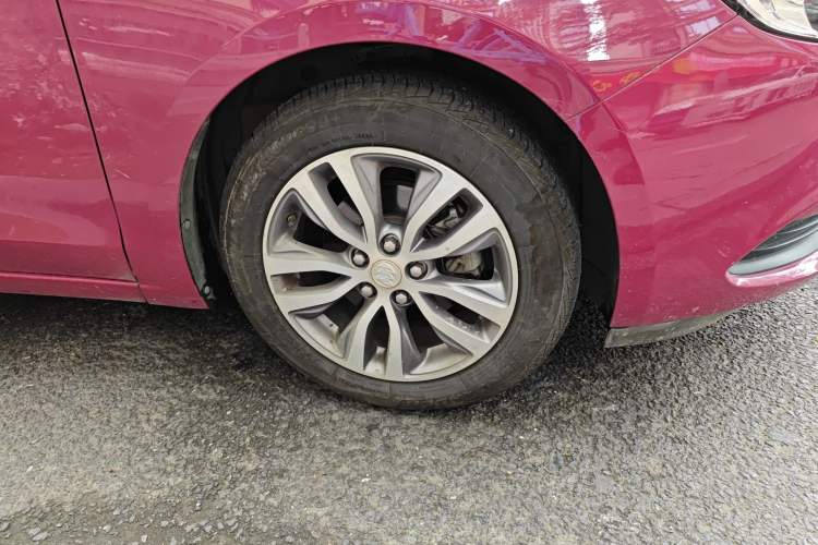 Used Buick GT 2019 18T Automatic Connected Elite Model China VI Standard
