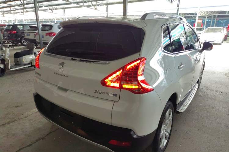 Used Peugeot 3008 2015 1.6THP Automatic Classic Edition Rear Right 45 Deg