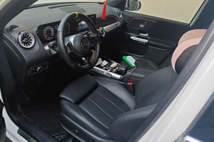 Used Mercedes-Benz GLB 2024 GLB 220 Dynamic Edition
