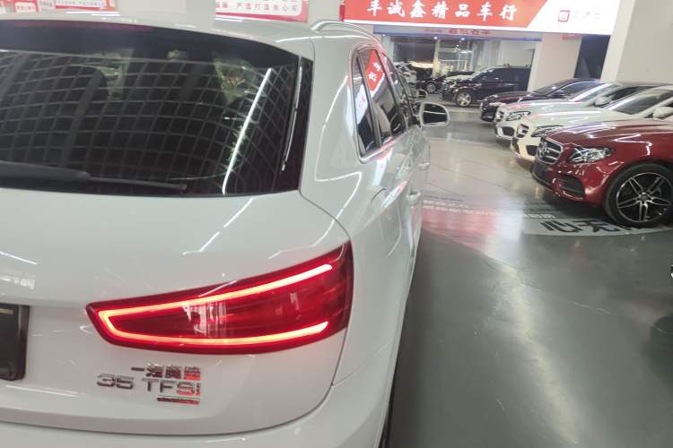 Used Audi Q3 2016 35 TFSI Collection Edition quattro Enjoyment Model