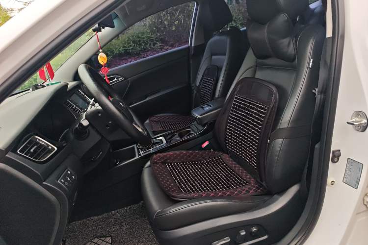 Used Hyundai Mistra 2016 1.8L Automatic Deluxe DLX Model Left Front Seat