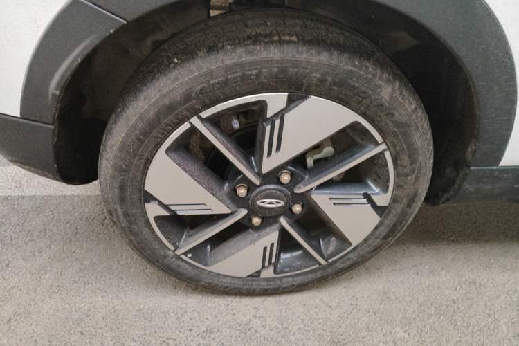 Used Chery New Energy Boundless Pro 2022 301km LingShou Edition Lithium Iron Phosphate