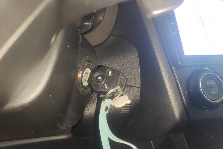 Used Subaru XV 2012 2.0i Elite Edition
