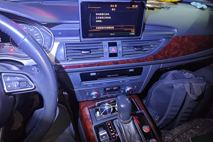 Used Audi A6L 2018 30th Anniversary Edition 35 TFSI Sport Edition
