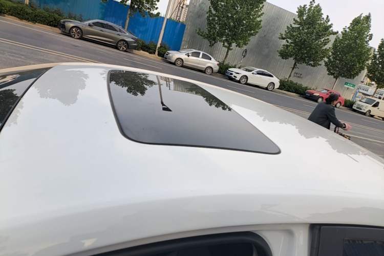 Used Buick GT 2021 Revised Version 1.3T Automatic Mild Hybrid Elite Edition Roof