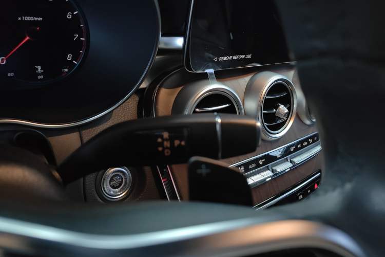 Used Mercedes-Benz GLC 2022 Refreshed GLC 300 L 4MATIC Dynamic Edition Prestige Version
