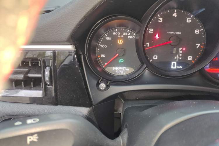 Used Porsche Macan 2016 Macan 2.0T