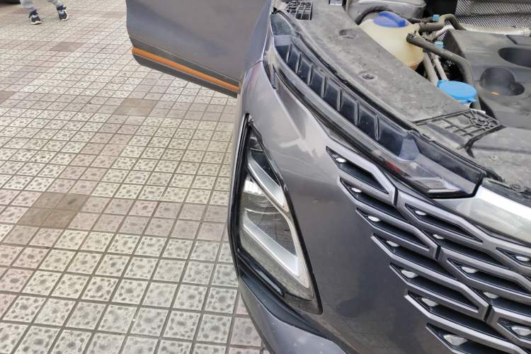 Used Chery OMODA 2022 1.6 TGDI DCT High-Dimensional Version Right Front Headlight