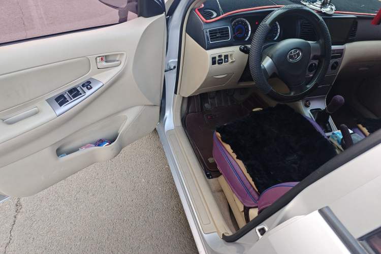 Used Toyota Corolla EX 2013 1.6L Manual Luxury Edition