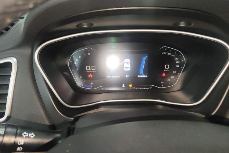 Used Geely Auto Vision X6 2018 1.4T CVT 4G Connected Luxury Version
