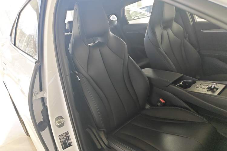 Used BYD Seal 06 New Energy 2025 DM-i Smart Drive 80KM Luxury Model
