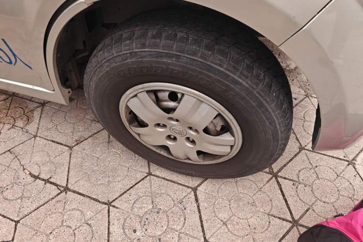 Used CHANGAN KAICHENG Star 9 2020 1.5L Standard-Model 5-Seater Bus China VI Emission Standard DAM15KR Right Front Wheel Hub