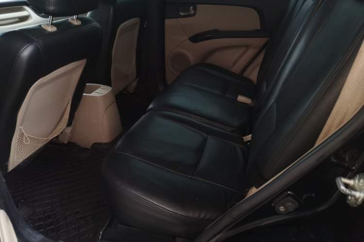 Used Kia Sportage 2013 2.0L Manual Two-Wheel Drive GL Trim Left Rear Seat