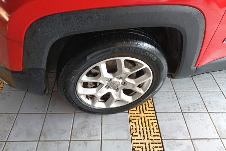 Used Jeep Renegade 2017 180T Automatic High-Energy Version