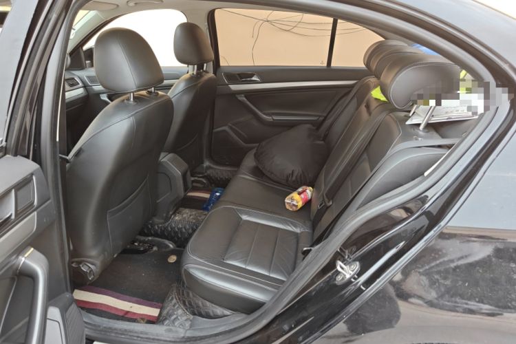 Used Volkswagen Lavida 2015 1.6L Automatic Comfort Edition Left Rear Seat